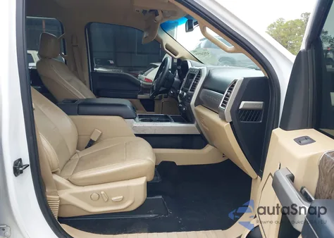 2017 Ford F-250 Lariat из США, поврежденный, VIN 1FT7W2BT4HEF42720